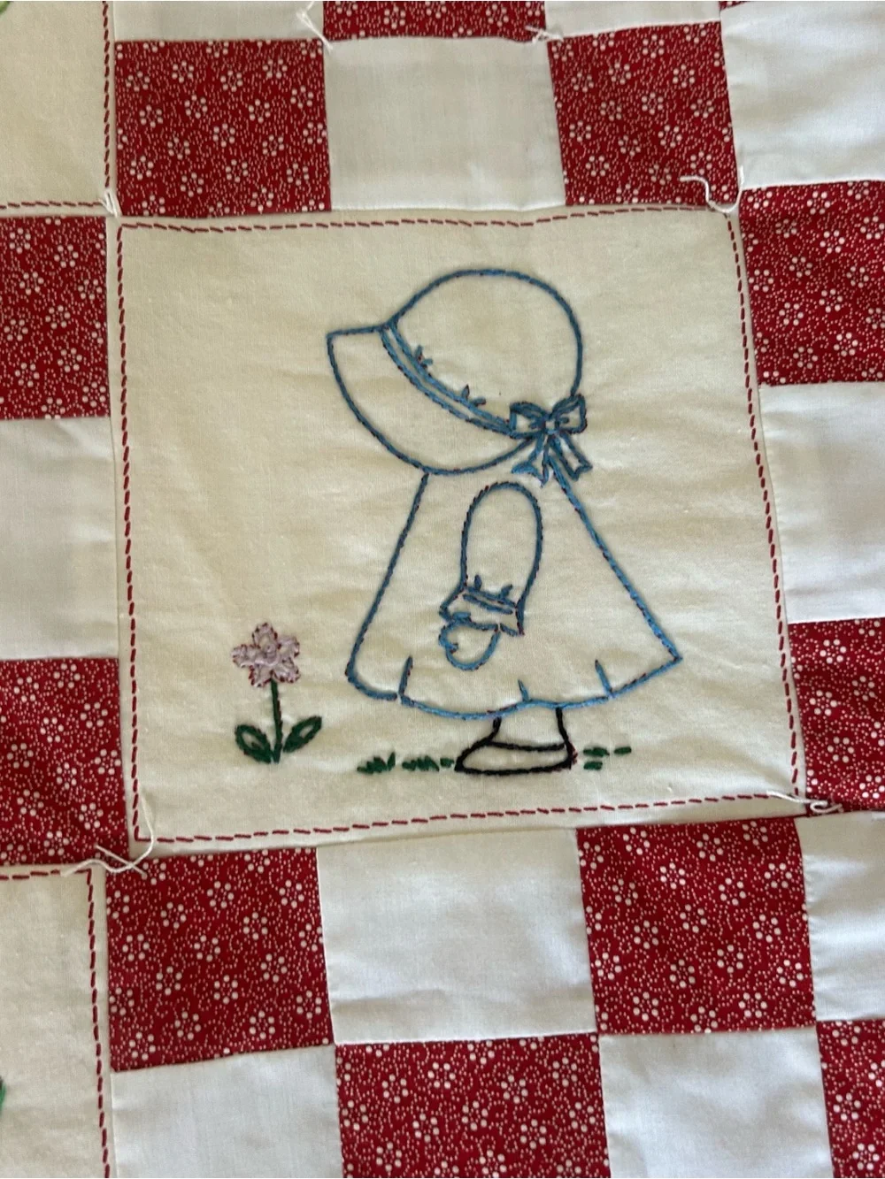 VTG Hand-embroidered Quilt Tapestry Hanging Cottage Sunbonnet Sue Theme 46”x59”